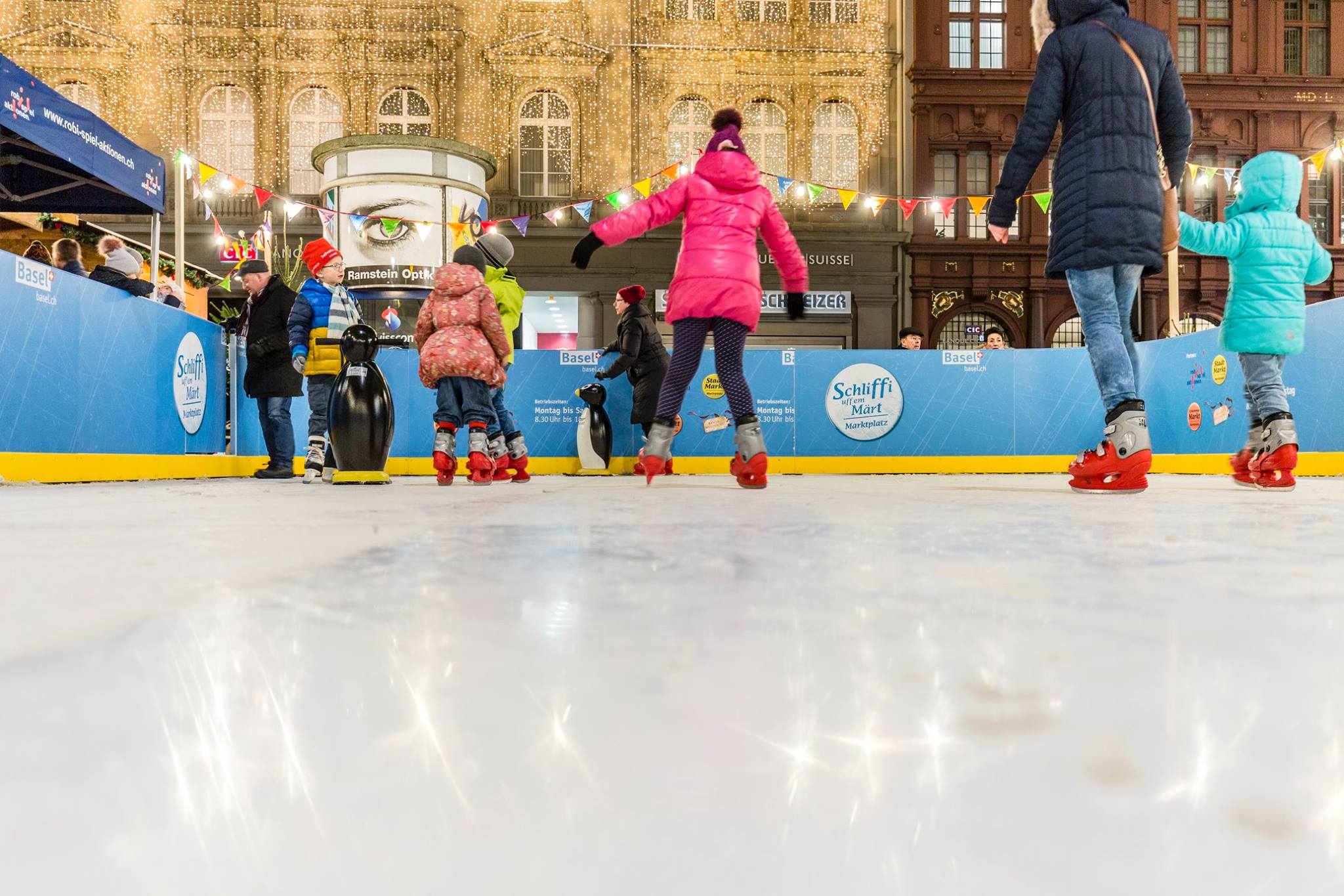 GreenIce Synthetic Ice Rinks Artificial Ice Rinks for Sports and Leisure