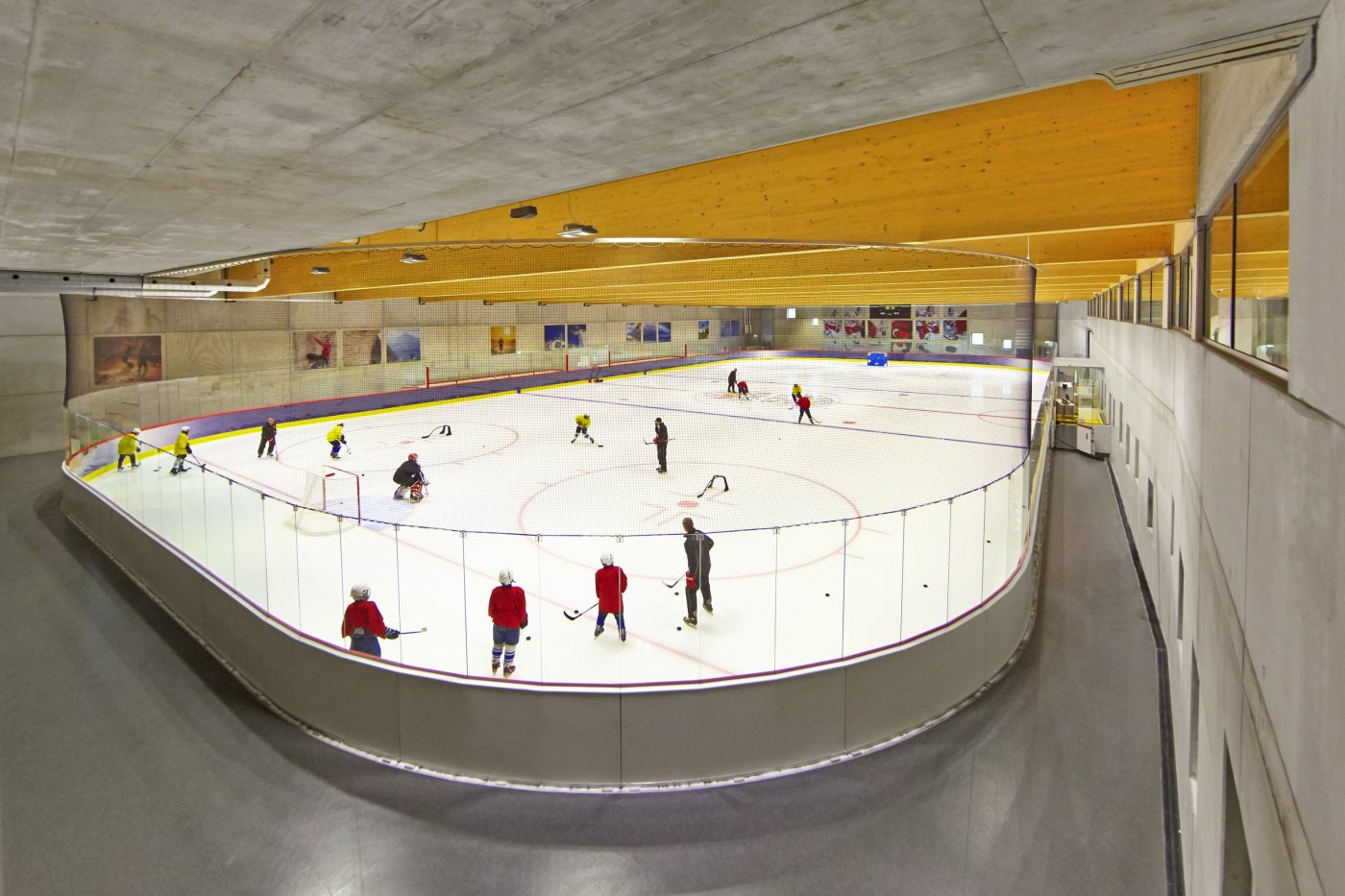 page-5-greenice-synthetic-ice-rinks-artificial-ice-rinks-for-sports